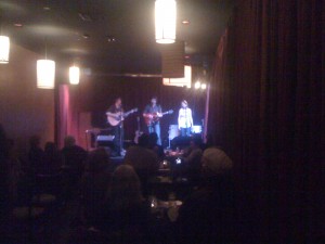 B Willing James (his brother at left) and Justine Bennett making some sweet sounds on stage at Zoey's CafÃ© in Ventura, CA last night.